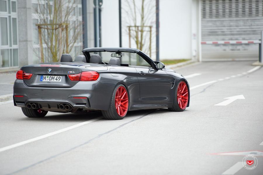  BMW M4 Convertible on Vossen Wheels (VPS-314T) 2017 года  (фото 21 из 32)